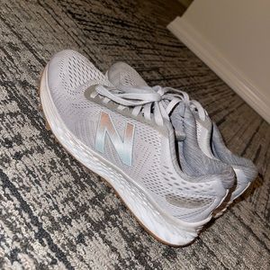 Women’s new balance fresh foam shoes